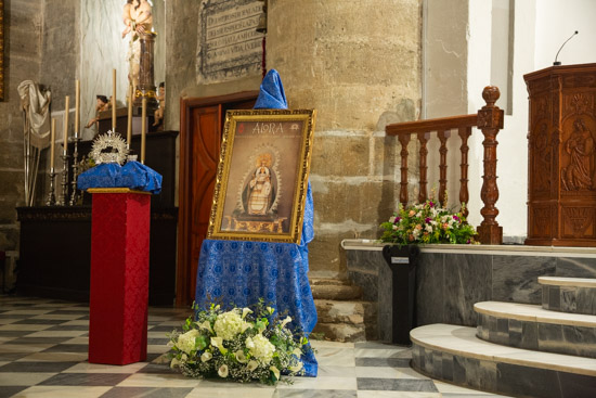 La Hermandad Virgen de la Cabeza presenta cartel de su salida procesional