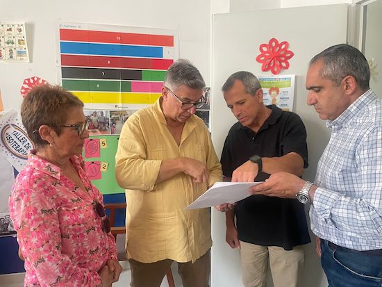 Encuentro con la asociacin contra el cncer