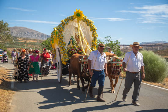 Los vecinos de Bermejo y Las Mellizas celebran su Verbena y Romera