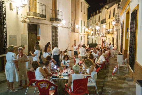Dolores Coronada celebra su tradicional Fiesta Ibicenca