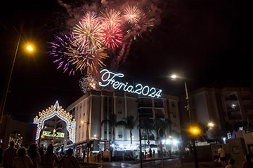 Los fuegos artificiales clausuran la Feria 2024