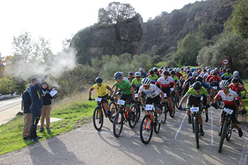Cerca de 200 deportistas se dan cita en la XVI BTT Ciudad de lora