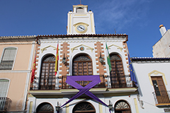 lora conmemora el 25N con la lectura de un manifiesto