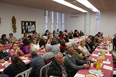 Merienda navidea en la Barriada del Puente