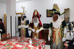 Los Reyes Magos visitan las Residencias de Mayores